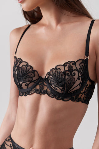 elegant lace black bra